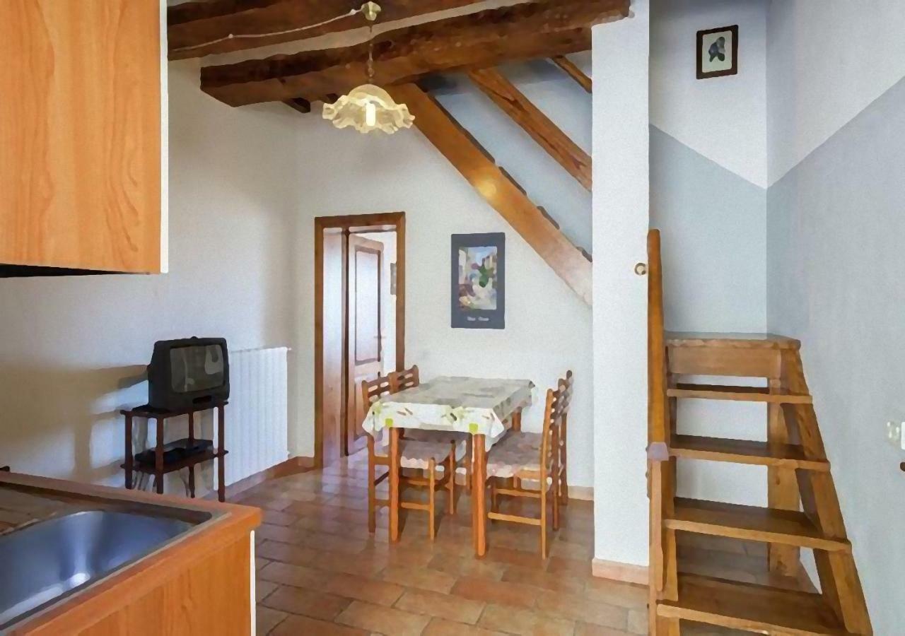 Lo Scricciolo Apartment Montecastelli Pisano Exterior photo